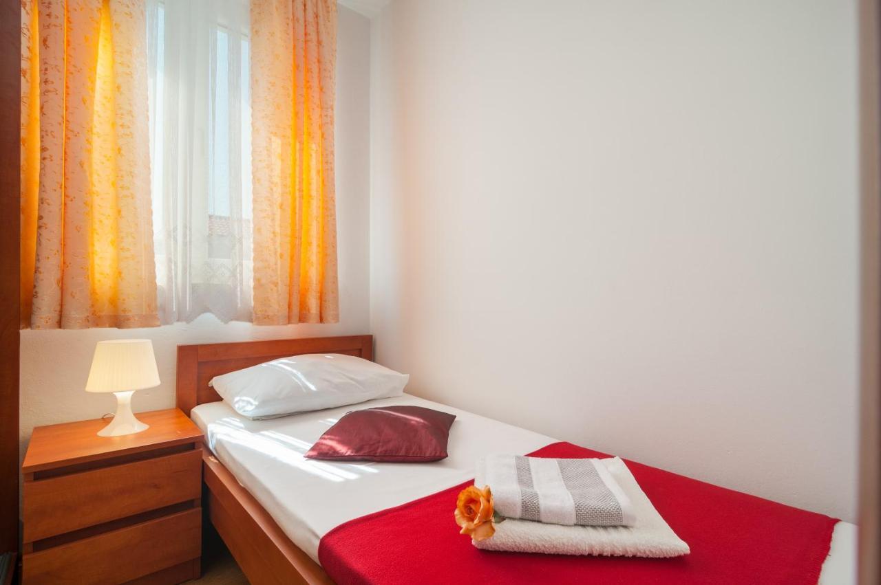 Apartments Island Beat Супетар Экстерьер фото