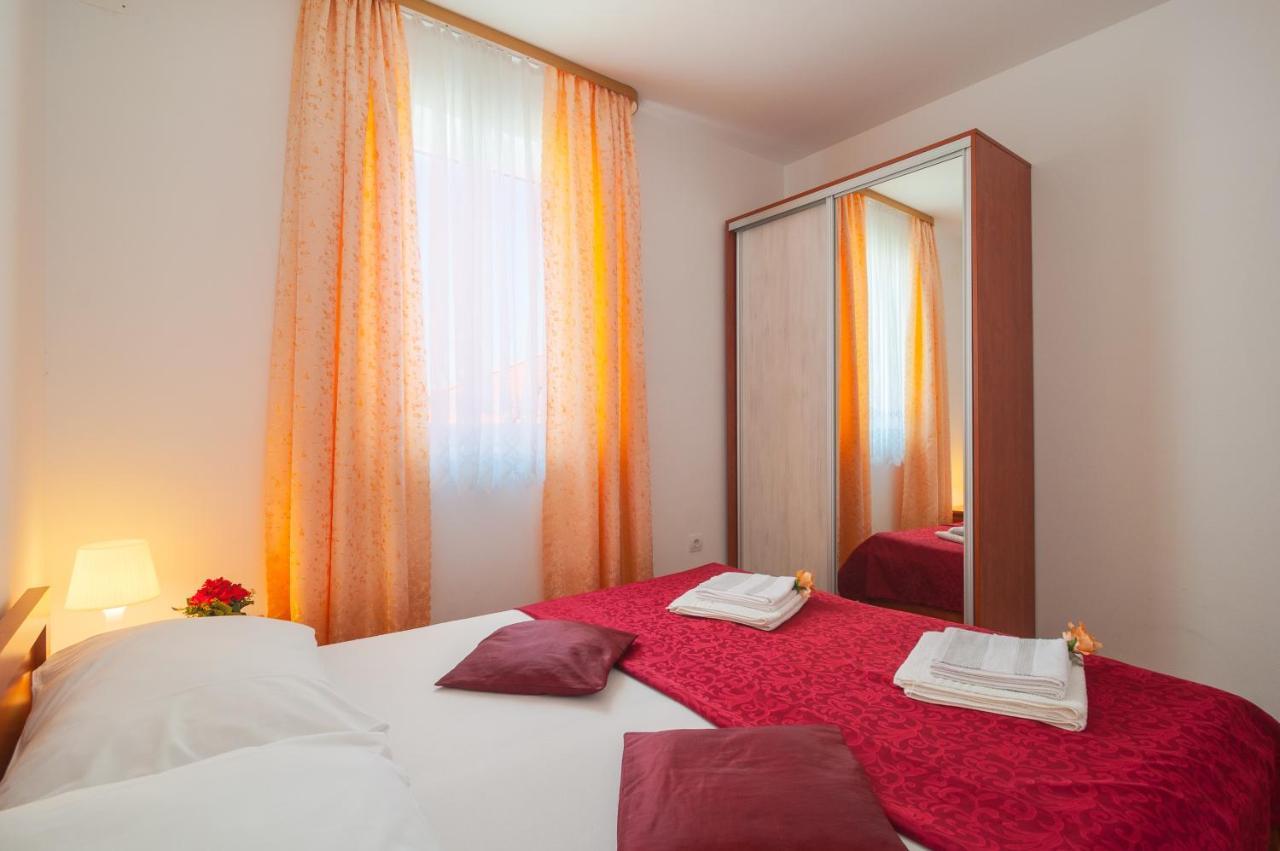 Apartments Island Beat Супетар Экстерьер фото